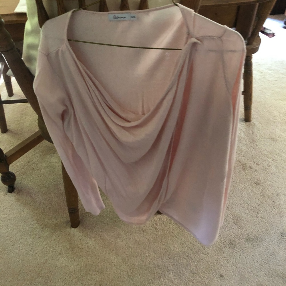 Women’s Reitmans long sleeve sweater.